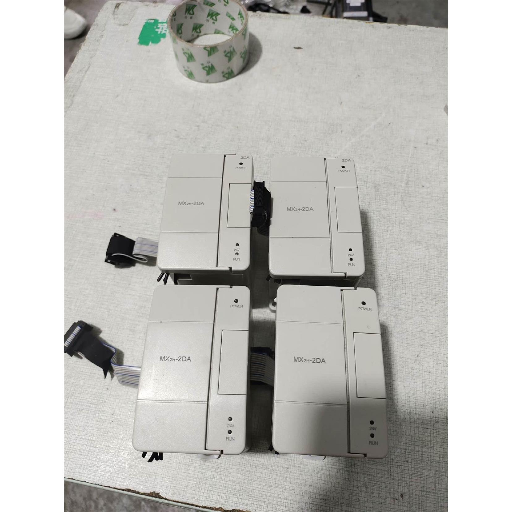麦格米特PLC模块，MX2H-2DA，现货四台，口罩机拆机件议价