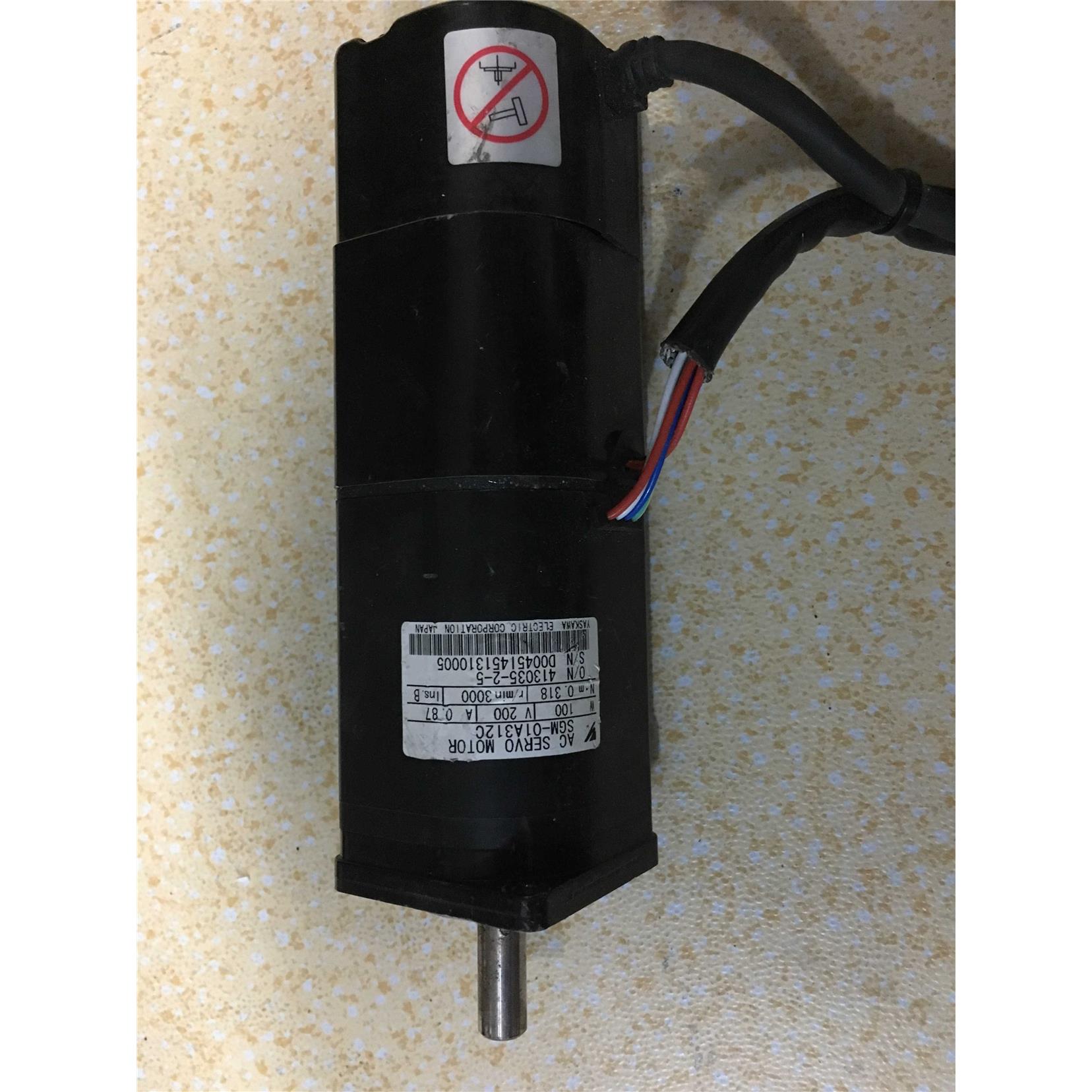 安川电机.SGM-01A312C.100W.二手拆机.8-9成新