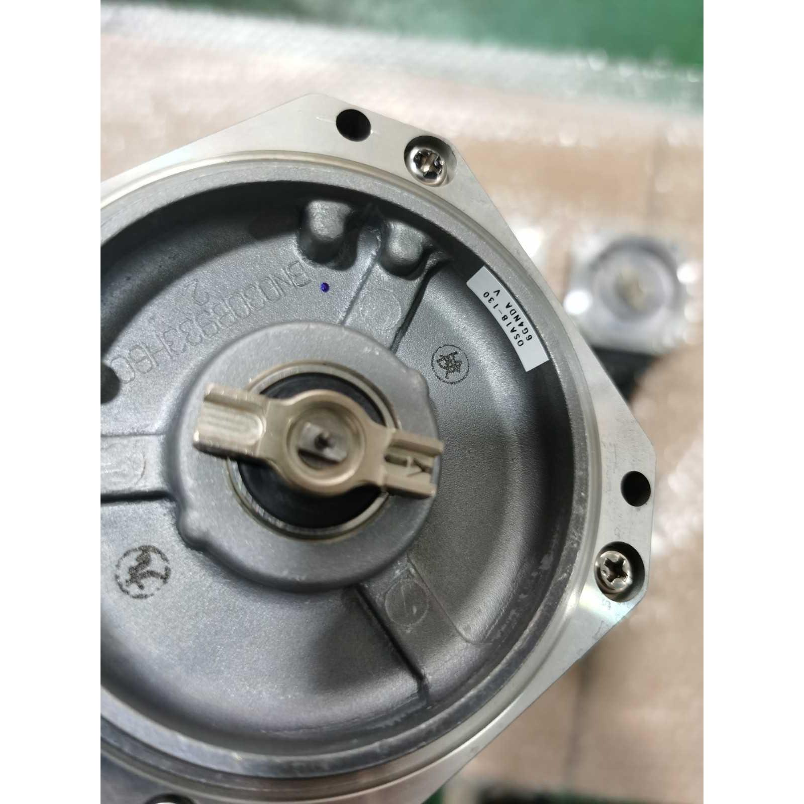 二手三菱伺服编码器 OSA18-130 配 HF-SE202BJW1-S100 拆机 议价