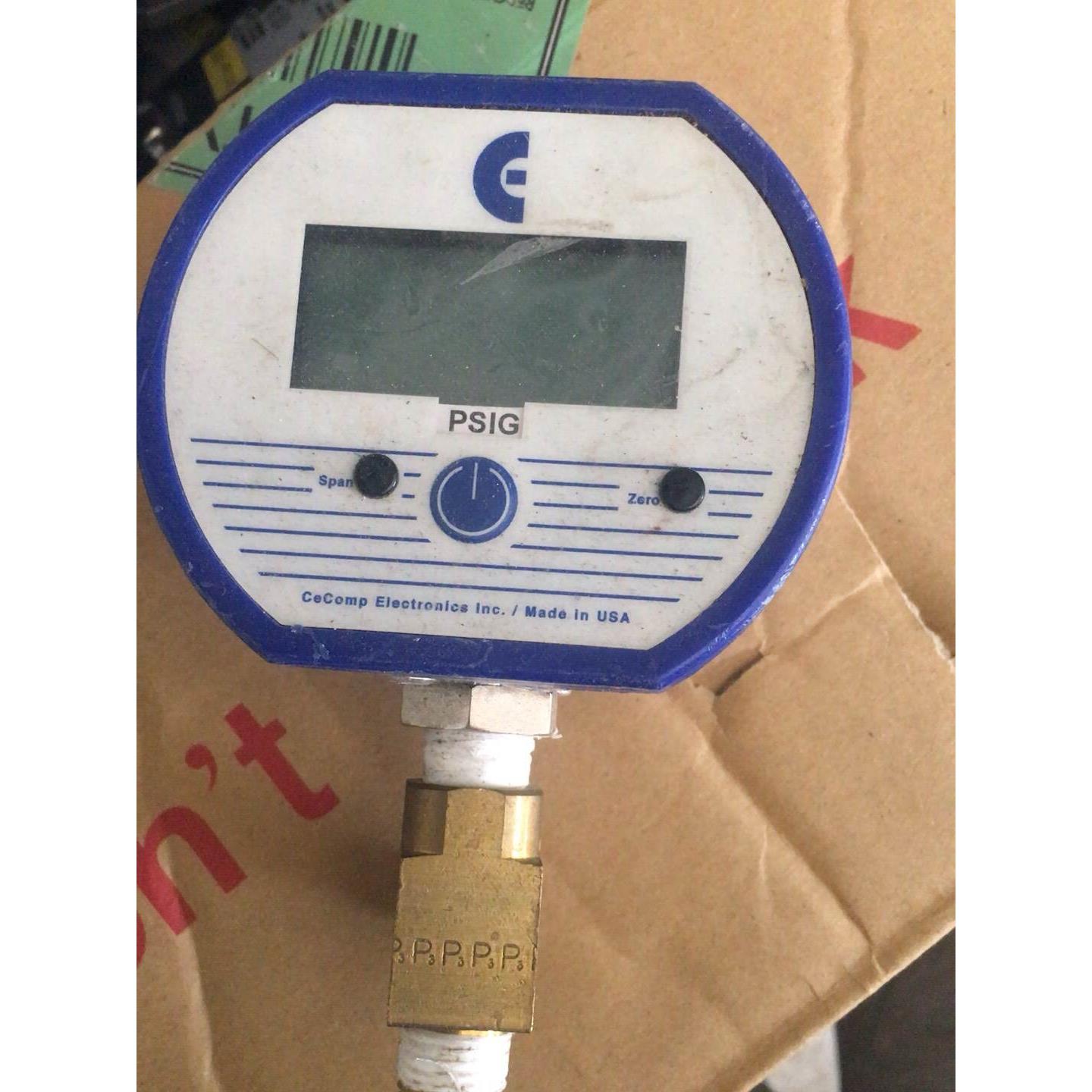 原装CECOMP数显压力表DPG1000B100PSIG询价为准