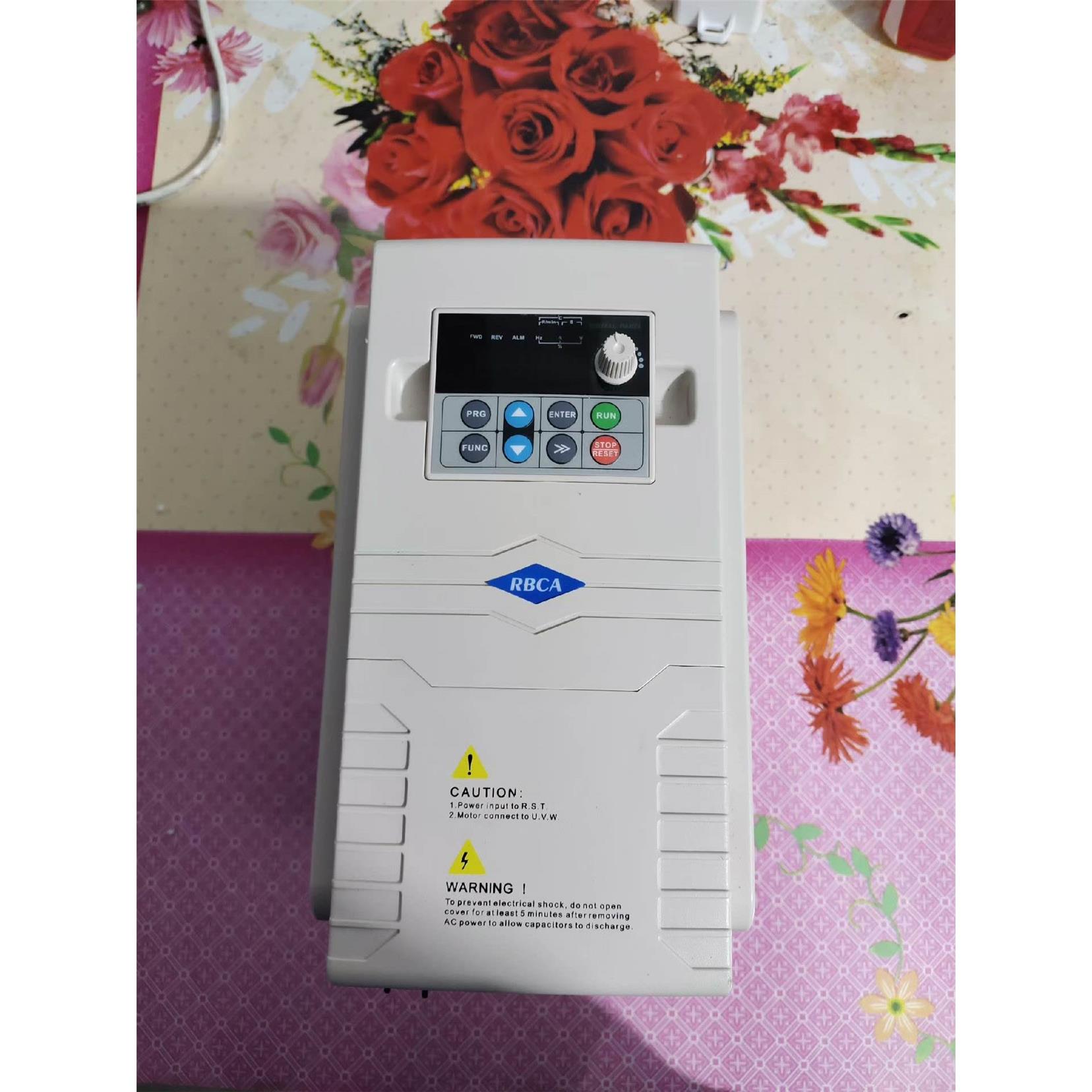 罗宾康变频器，A900-4T0011G/15P，现货一台，熔议价