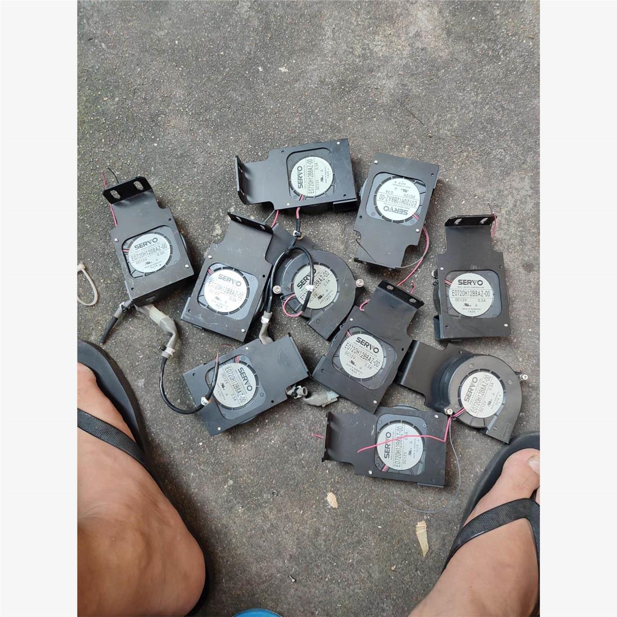 全新 SERVO E1027H12B7AZ-00 DC12V