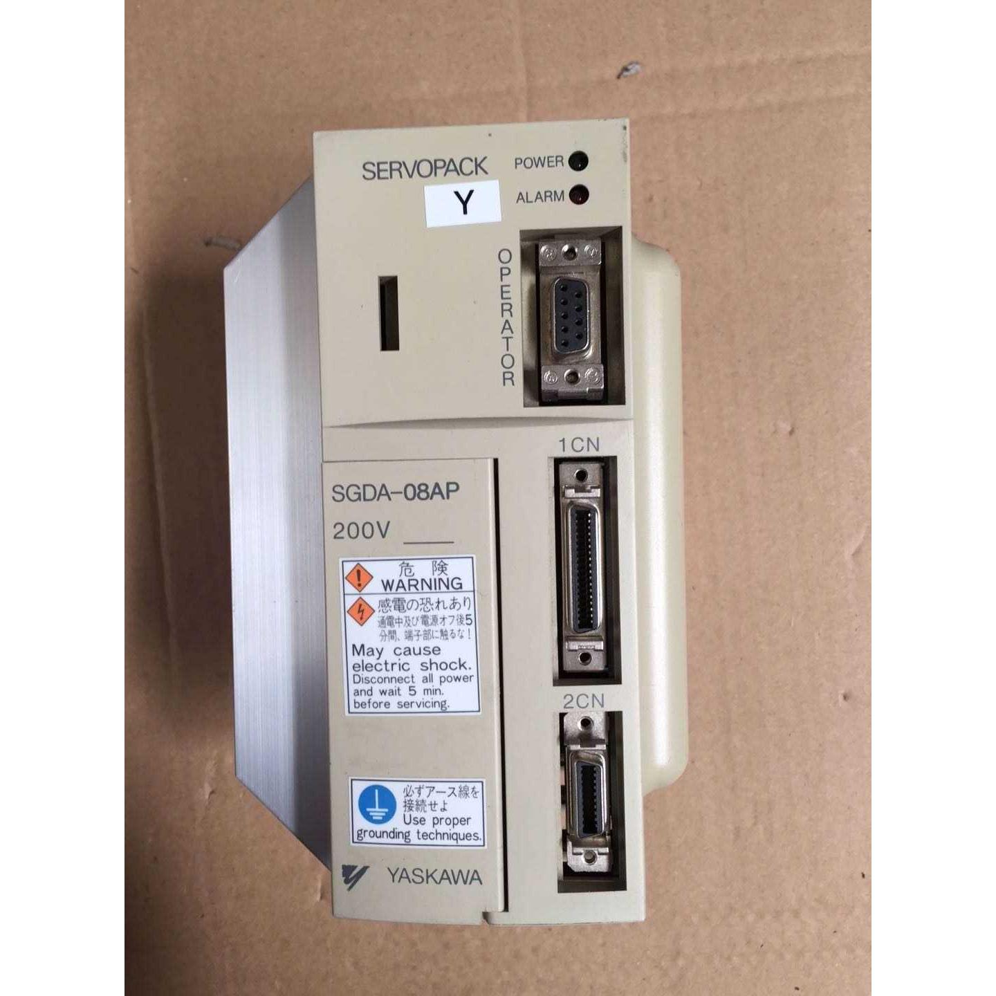 安川伺服驱动器SGDA-08AP原装设备拆机.成色8-9成新.包好.询价