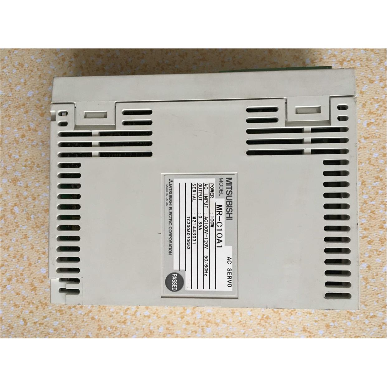 三菱伺服驱动器.MR-C10A1.二手设备拆机.8-9成新.100W
