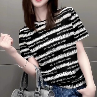 斑马纹正肩短袖t恤女2026夏季新款爆款时尚宽松独特别致显瘦上衣