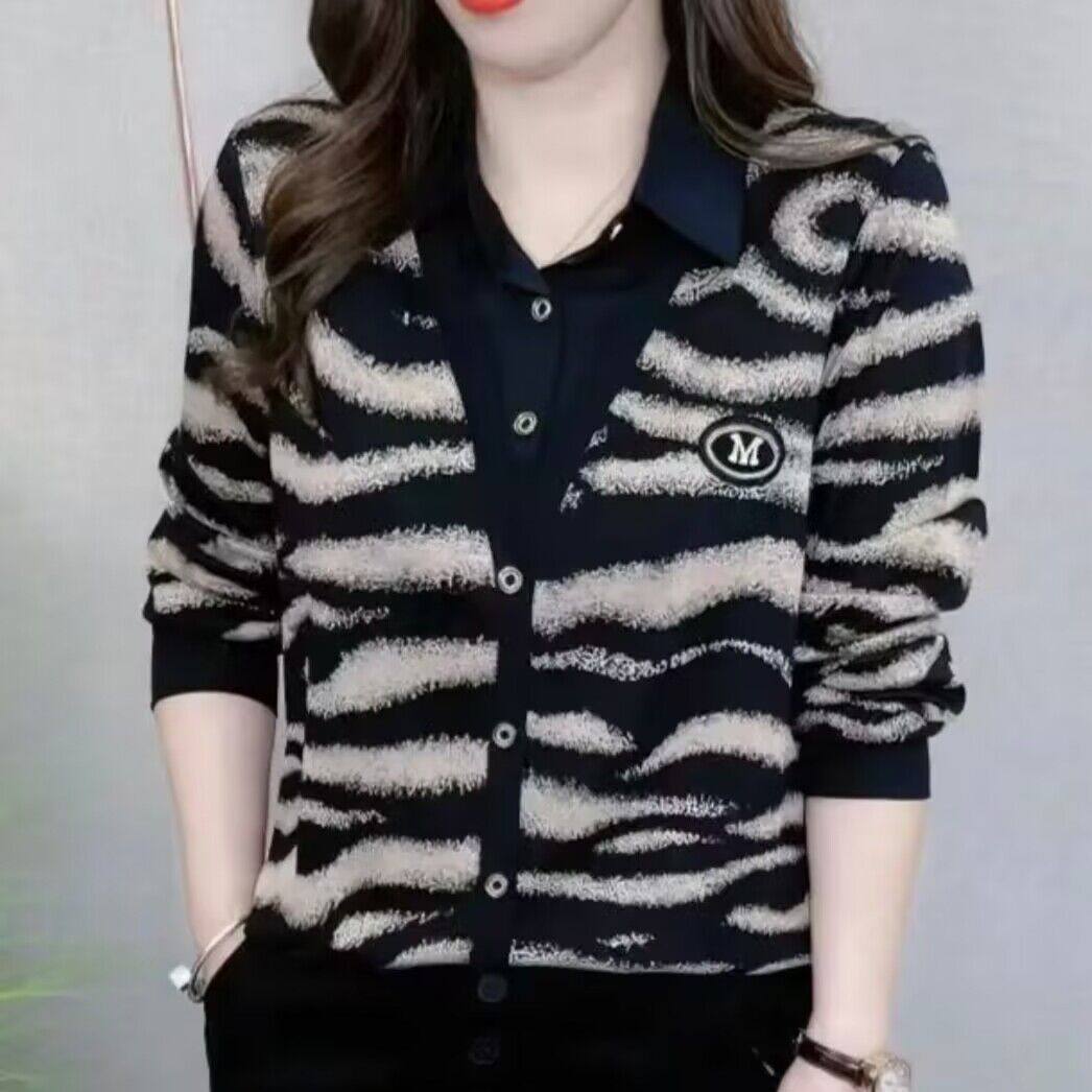2026春装新款高级感假两件长袖t恤女时尚带领宽松小衫遮肚子上衣图片
