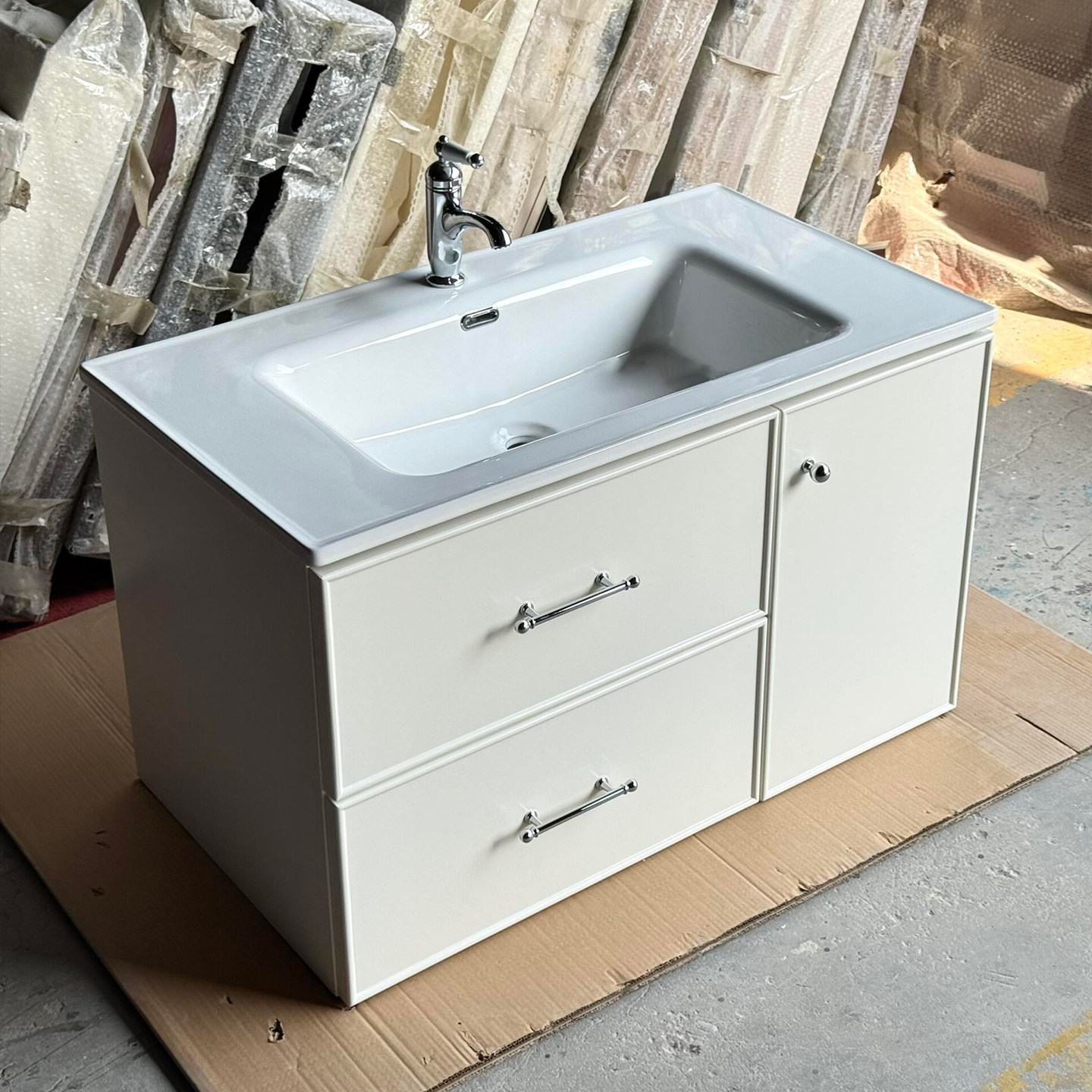 2026新款法式奶油风浴室柜组合陶瓷一体盆卫生间洗手台洗脸盆柜子