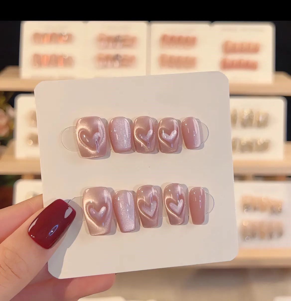 心动讯号纯手工光疗穿戴甲可拆卸式粉色爱心闪动猫眼反复使用指甲