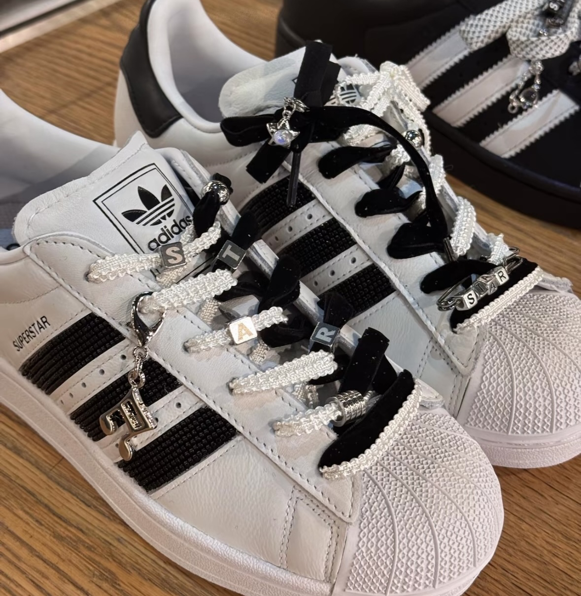 金属字母印花串珠配饰适配阿迪superstar2 XLG板鞋潮流星星鞋花扣