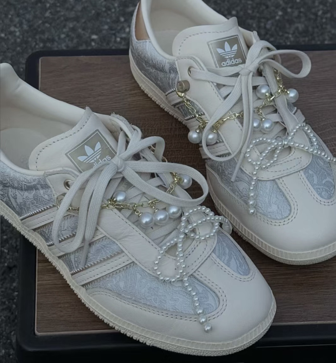 适配阿迪samba芭蕾风镂空蕾丝鞋绳gazelle板鞋白色珍珠蝴蝶结配饰,服饰配件/皮带/帽子/围巾,鞋扣,淘宝优惠券,粉丝福利购,淘宝优惠卷
