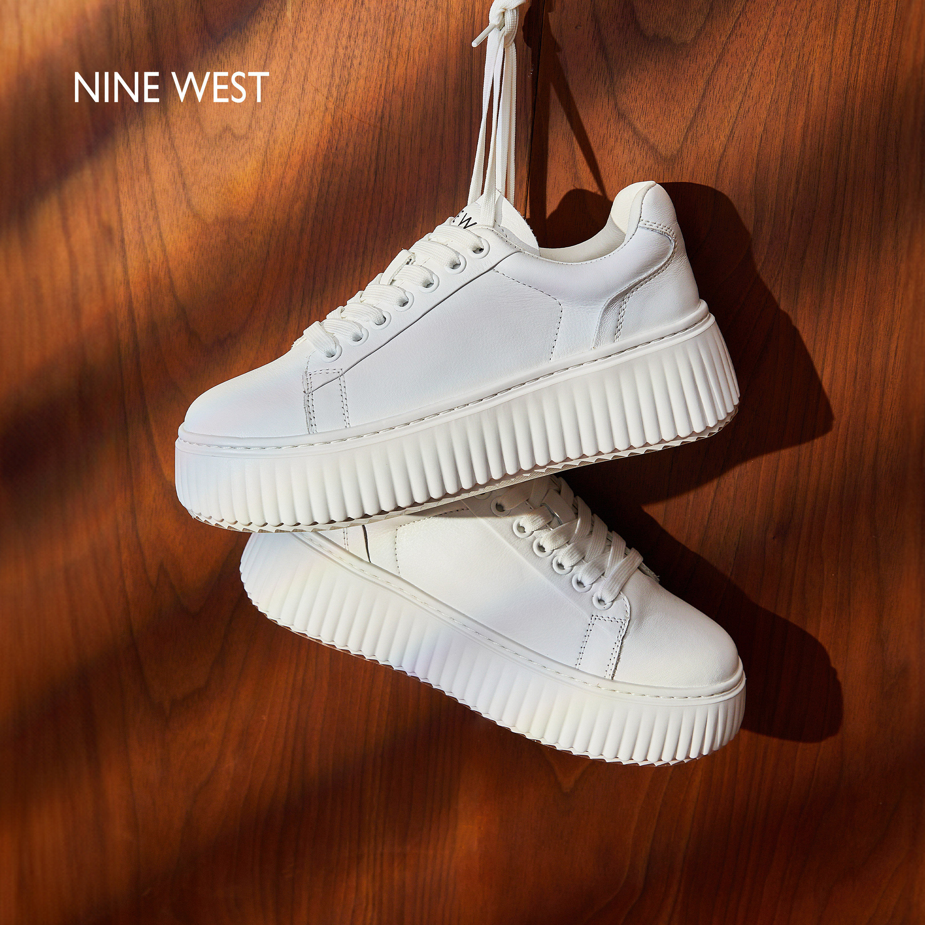 NineWest/玖熙厚底小白鞋