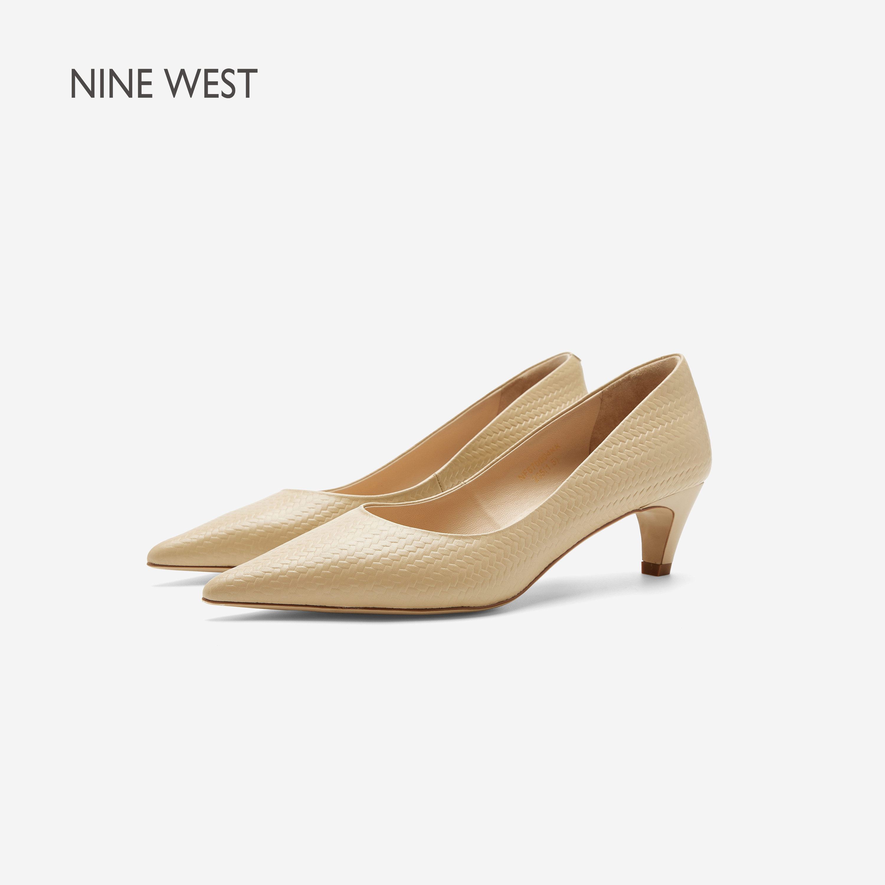 Nine West/玖熙杏色尖头小猫跟单鞋女浅口通勤气质百搭职业女鞋子