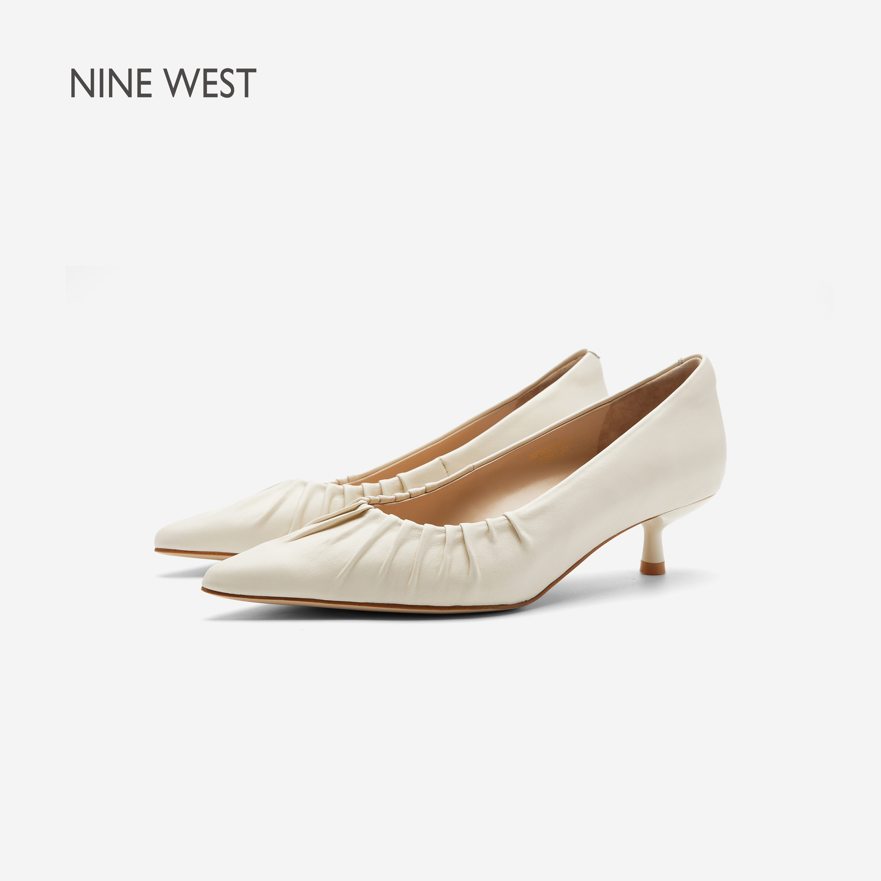 Nine West/玖熙云端褶扇尖头细跟浅口单鞋女2026春新款