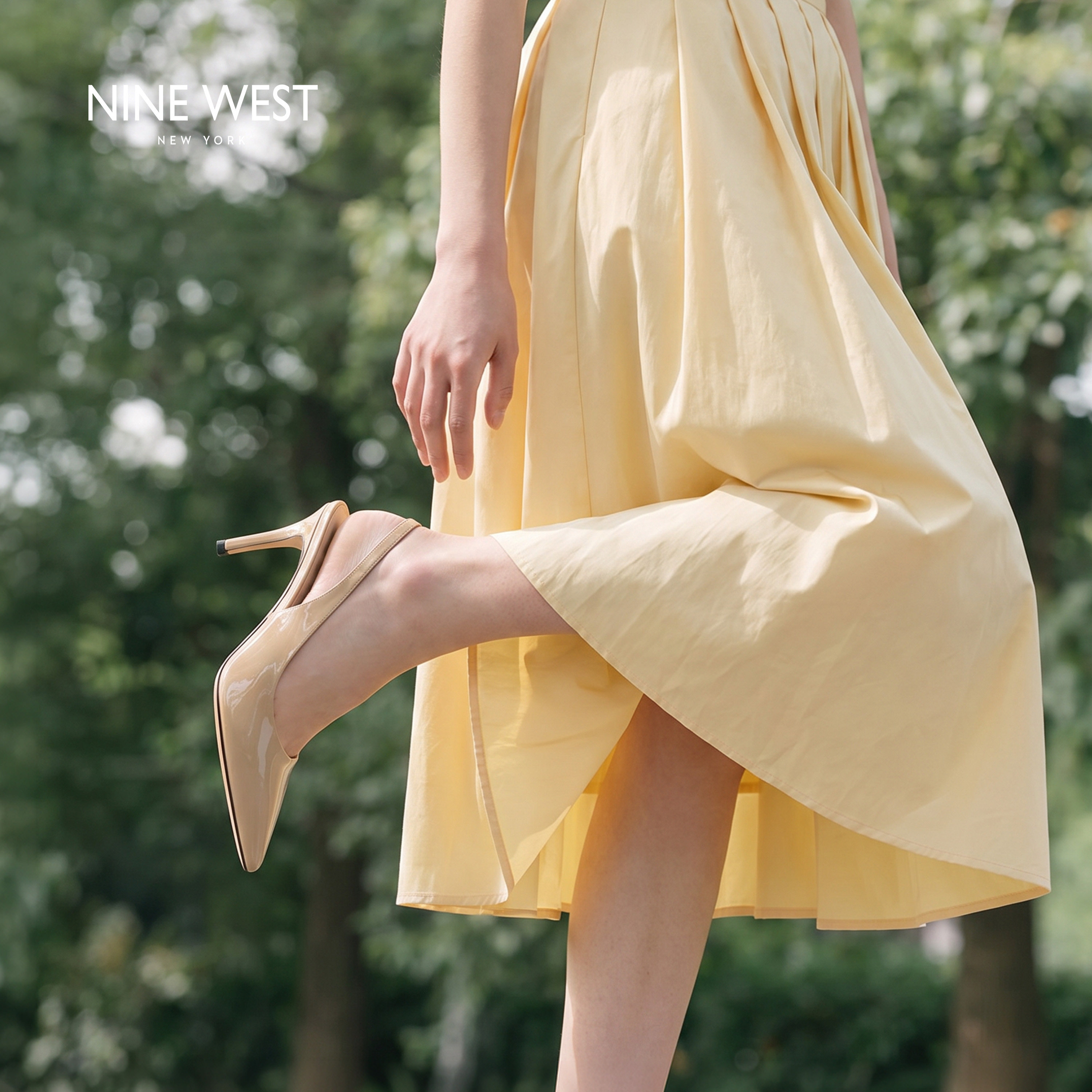 Nine West/玖熙裸色尖头高跟凉鞋女2026夏季简约漆皮搭扣通勤细跟