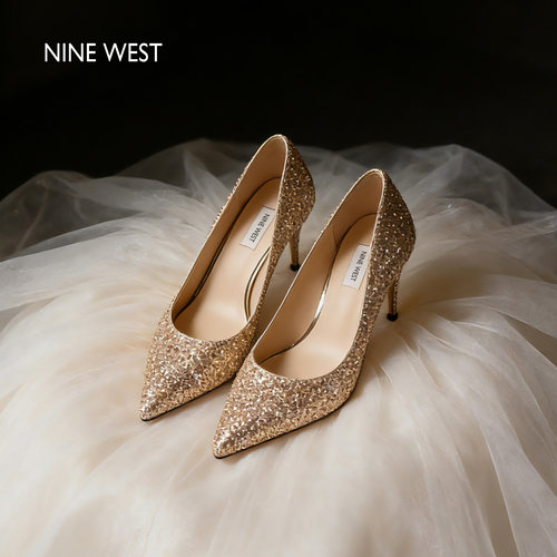 玖熙法式尖头闪粉高级感婚鞋