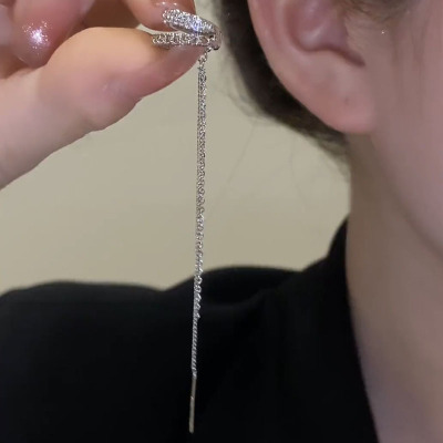 一款两戴流苏耳夹无耳洞女耳骨夹