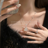 仿满钻扇形项链女款 精致百搭颈链高级感轻奢小众锁骨链夏 2026新款