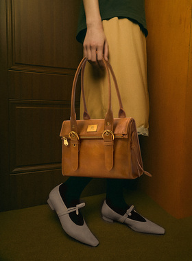 FROM ARACHNID小众设计师高级感油蜡长柄方形锁扣拉链手提包