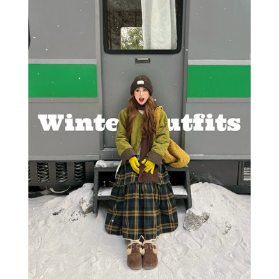 林诗琦NICKIDAILY配围巾夹棉棉服