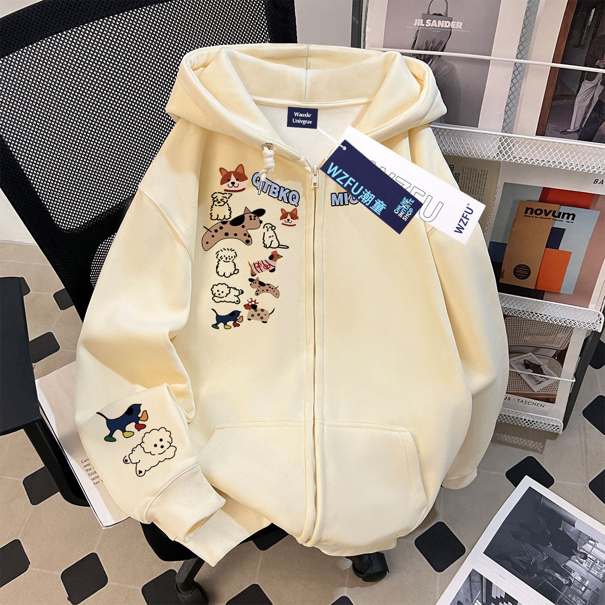 设计感卡通小狗印花秋冬新款女童加绒连帽开衫拉链卫衣中大童外套