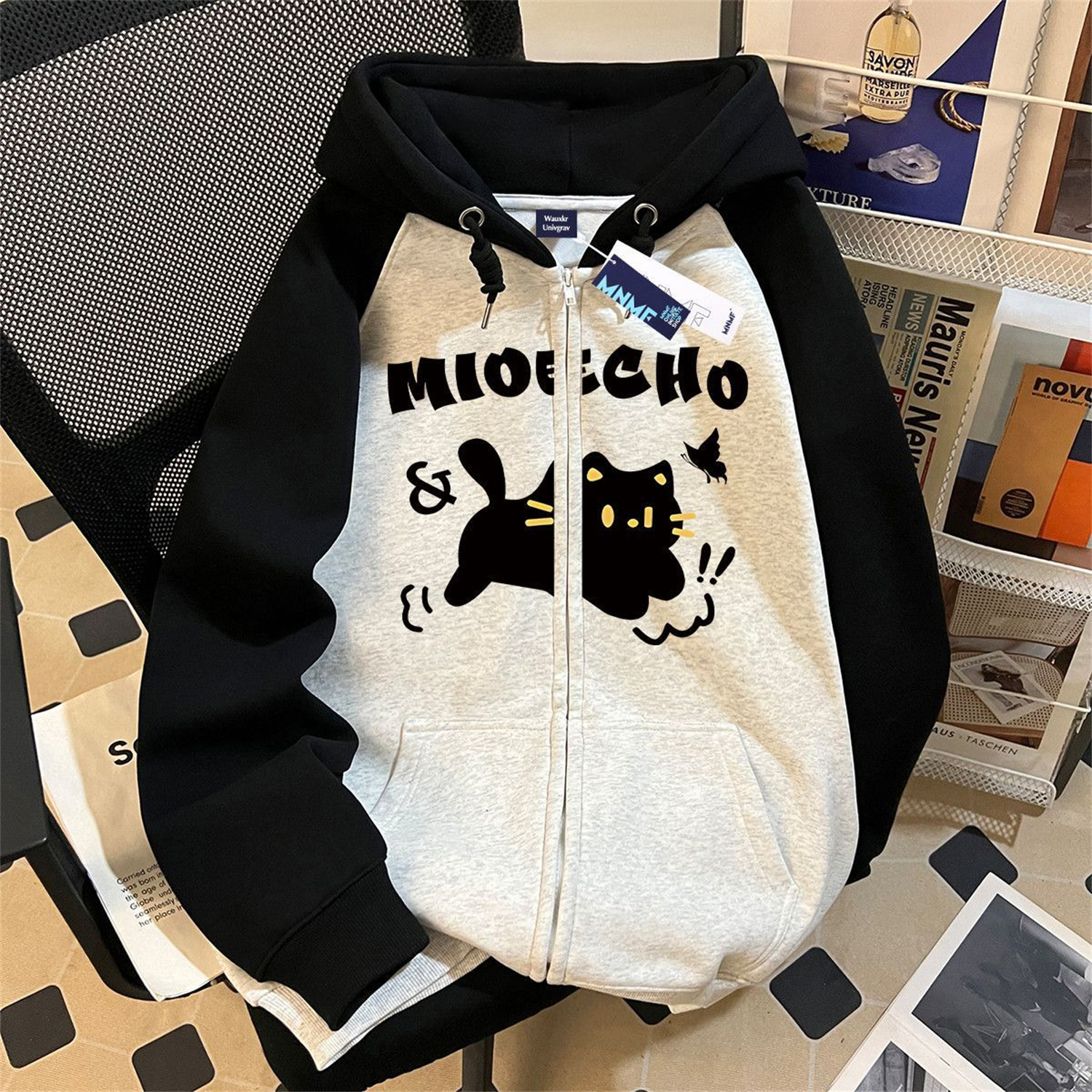 女童插肩开衫连帽卫衣春秋季卡通黑猫印花中大童冬季百搭拉链上衣
