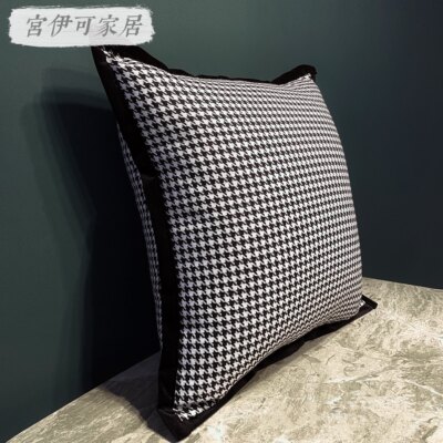 设计师客厅靠垫宫伊可家居靠垫