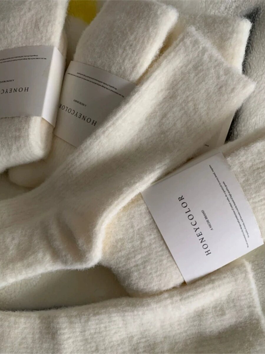 발이 차가운 사람들에게 희소식] 겨울의 얇은 세로 벨벳과 두꺼운 벨벳은 따뜻하고 흰색이며 부드러워 집에 쌓을 수 있습니다