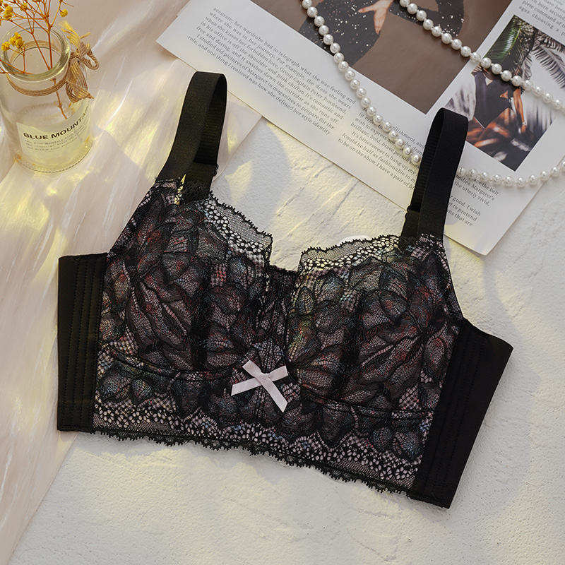 无钢圈聚拢大胸显小内衣