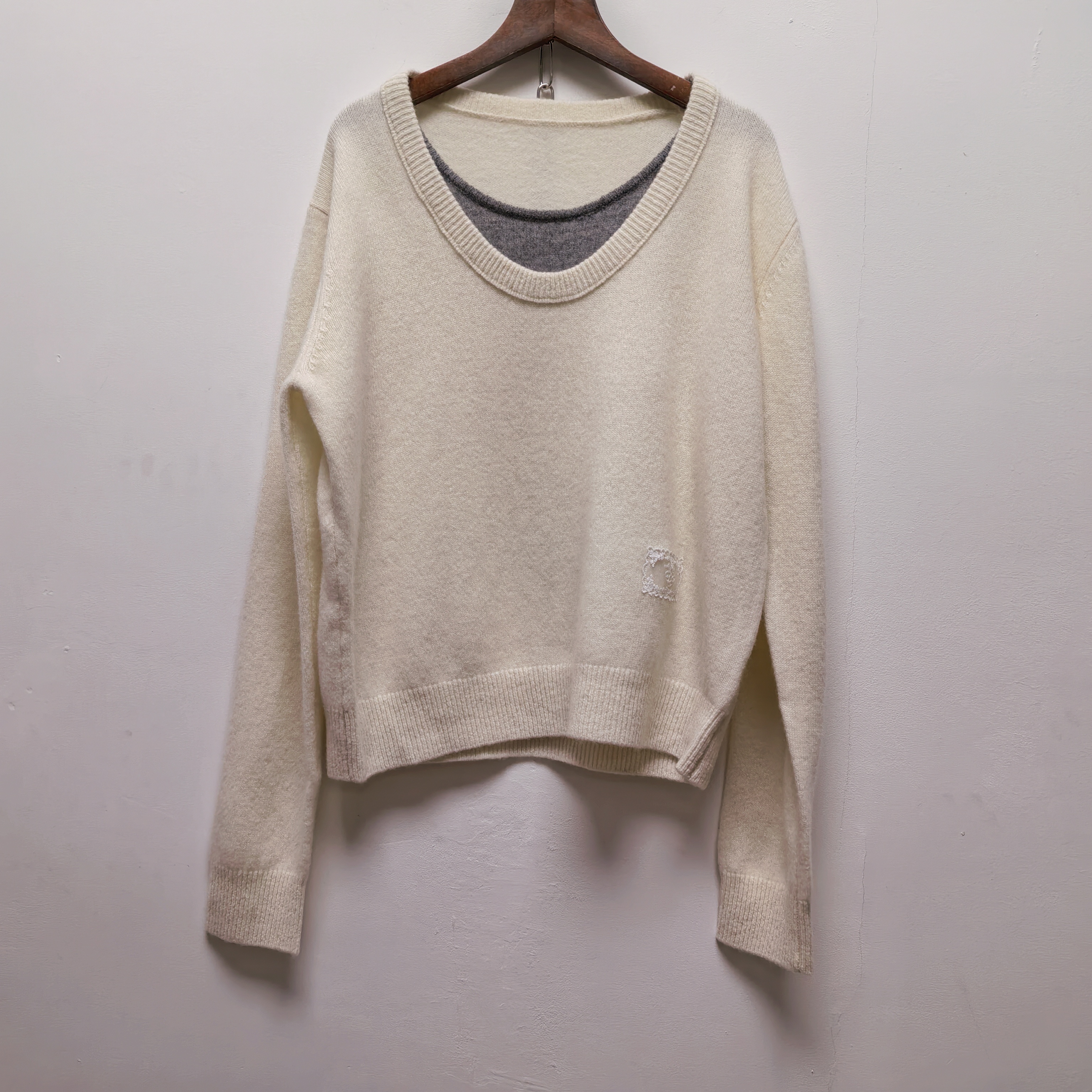 2025春秋新款圆领套头针织衫长袖假两件撞色软糯打底毛衣上衣M432