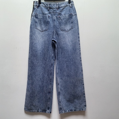 西班牙D牌2025春秋新款去标显瘦直筒牛仔裤女宽松直筒棉质长裤D03