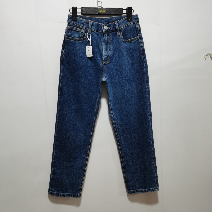 高腰直筒九分牛仔裤蓝色