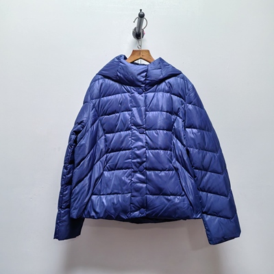 好物推荐【LE】冬季新款时尚大码休闲宽松连帽保暖短款羽绒服B788