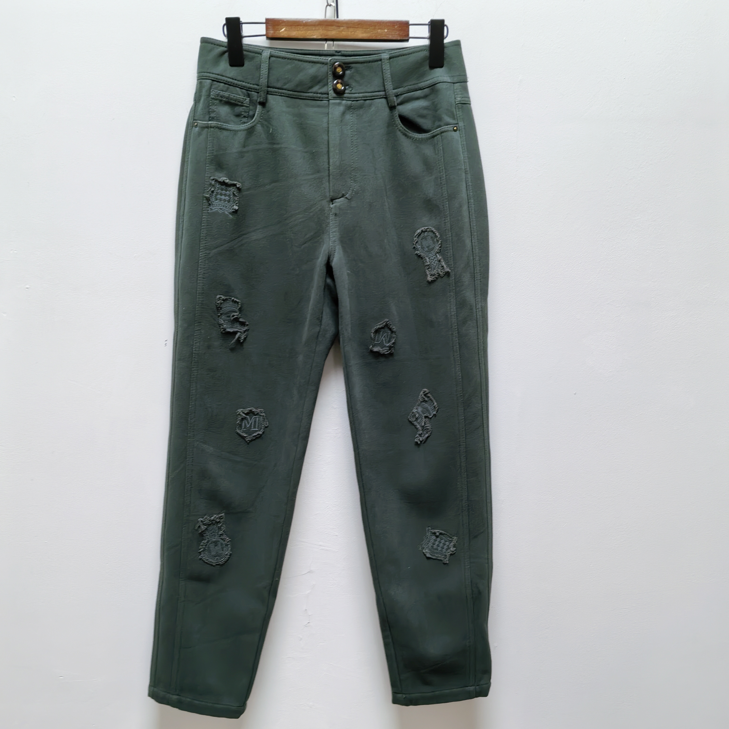 M系列去标绣花萝卜裤女2025冬季新品复古特色加厚休闲九分裤1574