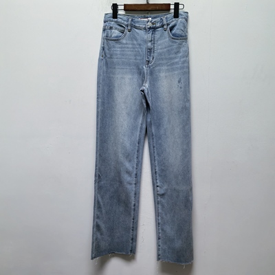 HA系列直筒毛边简约休闲百搭减龄牛仔长裤女26春夏装新款撤柜C173