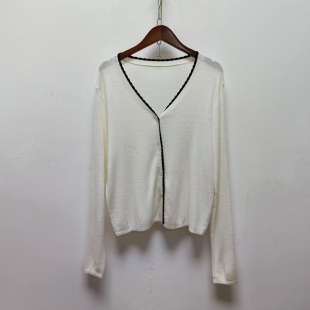 V领针织开衫 百搭宽松薄款 春秋时尚 品牌折扣店M141 好物推荐