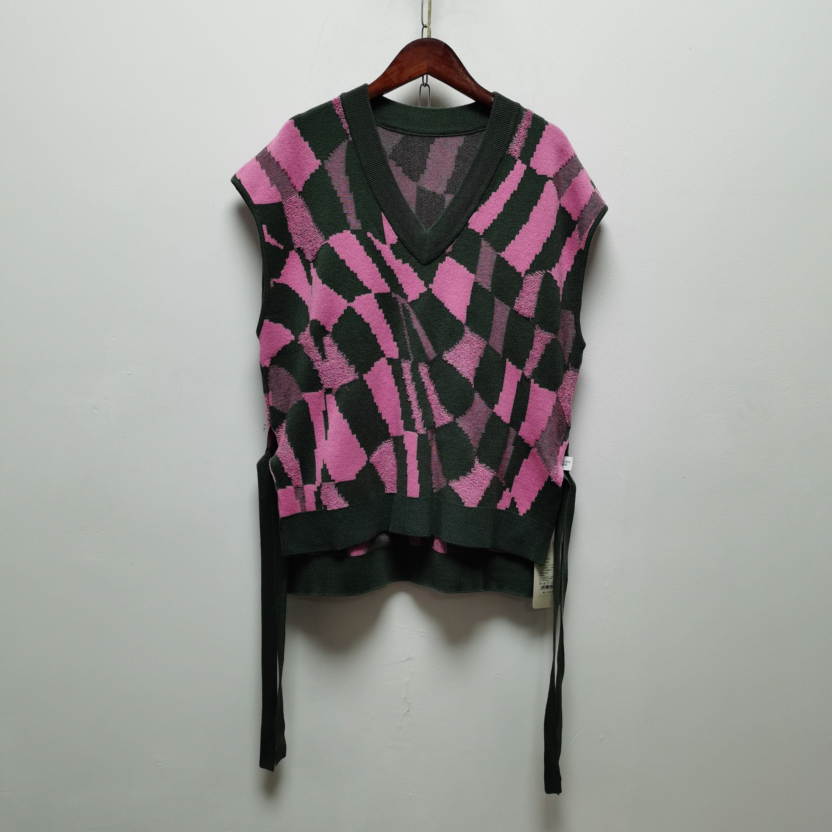 去标针织衫马夹女秋季新品复古风V领经典款套头针织无袖背心1839