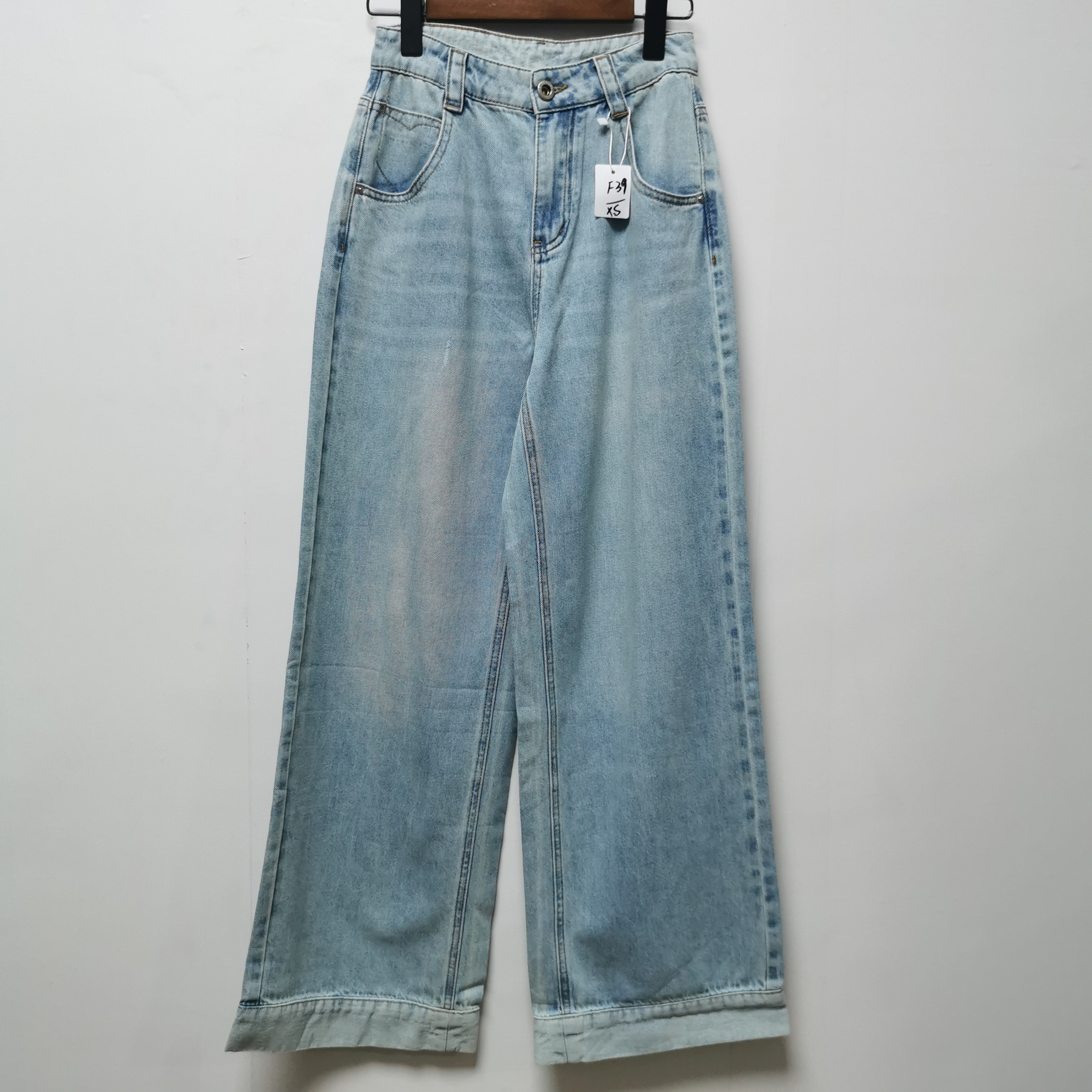 【IB】撤柜女装去标系列2025春秋季时尚百搭简约直筒牛仔裤女F39