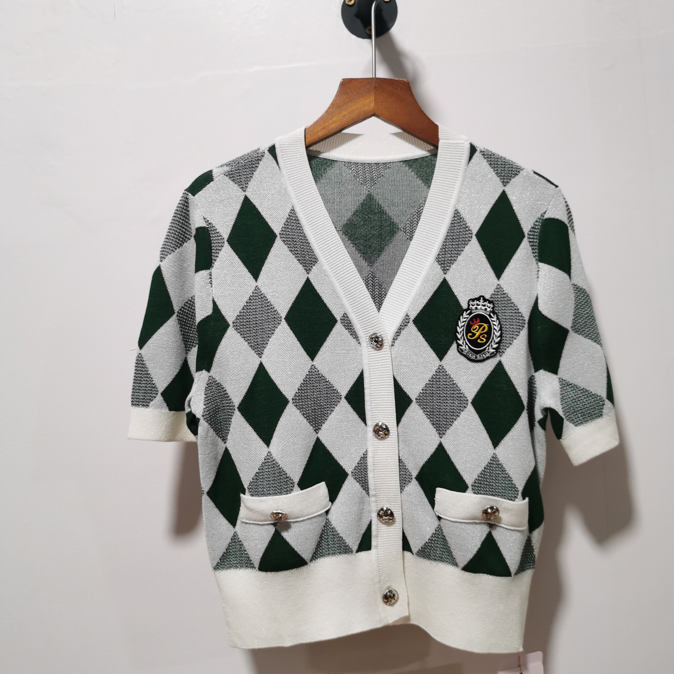 迪家去标2024新款春绿色复古菱形格纹针织衫开衫上衣针织衫0530