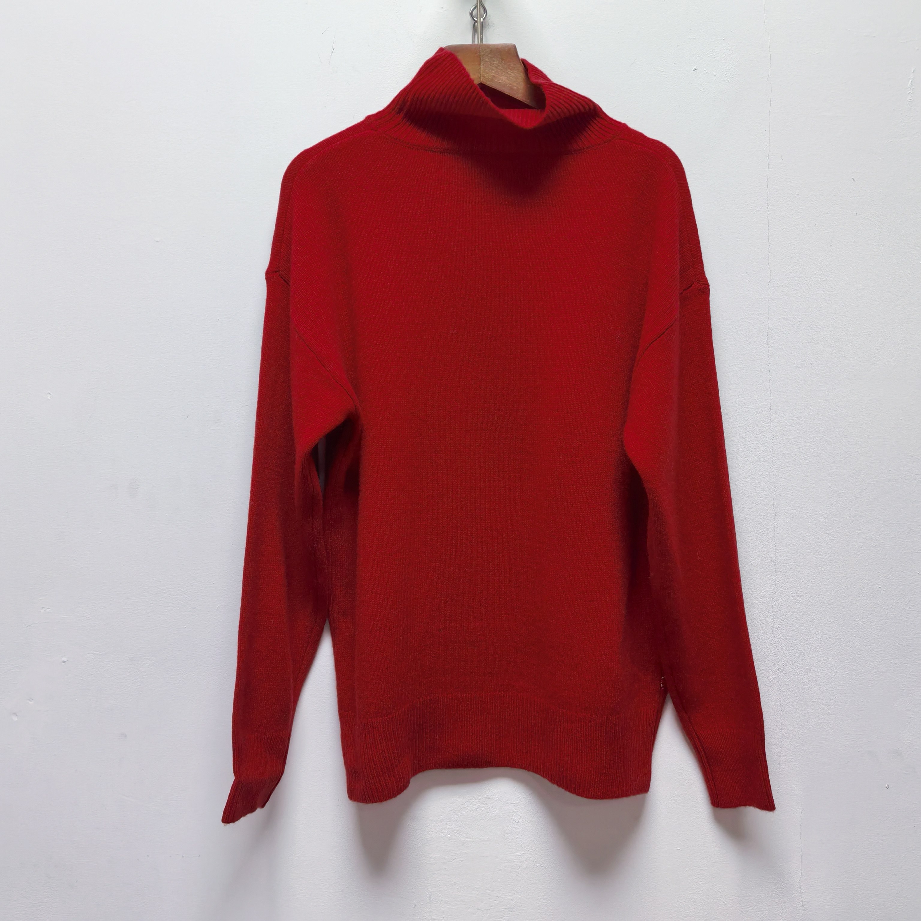 2025秋冬新款女装红色高领套头针织衫宽松显瘦百搭毛衣打底衫M760