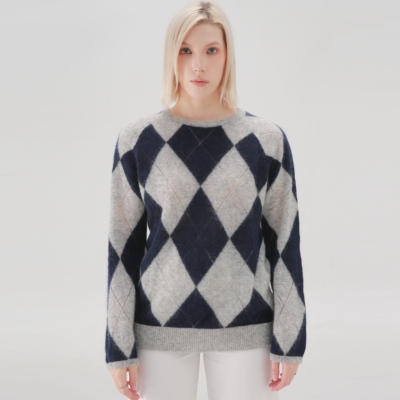 现货马海毛圆领复古格纹时尚毛衣
