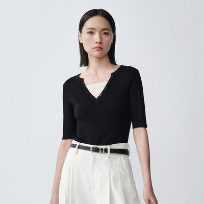 Dekashell/迪卡轩2025秋季新款大v领短袖黑色女士针织衫t恤中袖