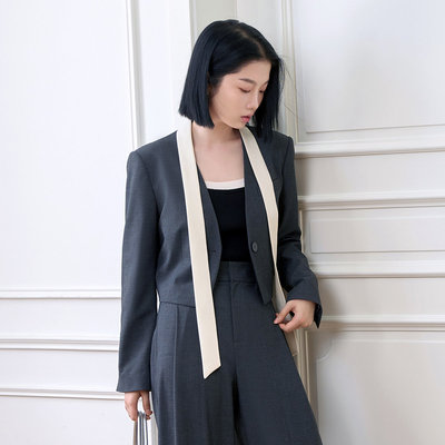 Dekashell/迪卡轩2025秋季新款女士气质高级感撞色西服上衣通勤