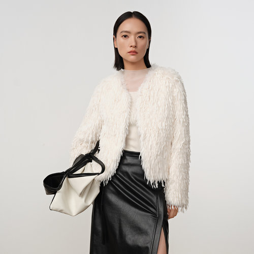 Dekashell/迪卡轩2025冬季新款毛毛外套女短款名媛上衣