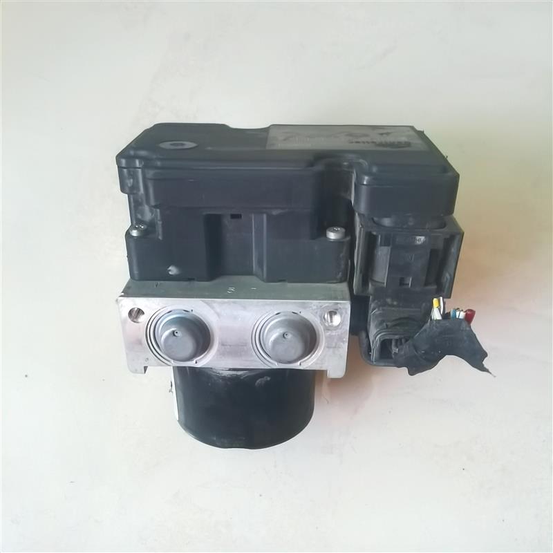 福克斯嘉年华刹车泵ABS泵总成控制器模块DG81-437A0 8V59-2M110-A
