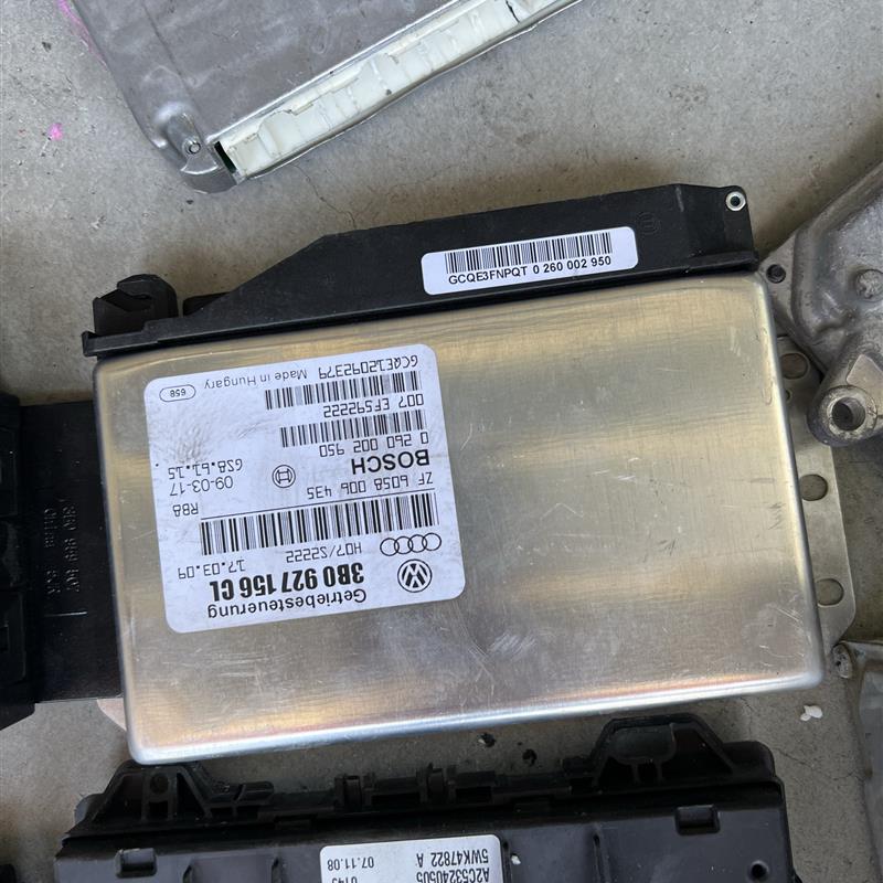 大众帕萨特B5领驭1.8T波箱变速箱电脑板3B0 927 156CH/CL/CJ