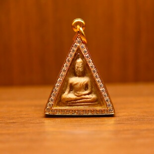 2521女王佛 泰年福 泰牌正品 龙婆贵 鎏金镶钻壳 带萨玛空卡