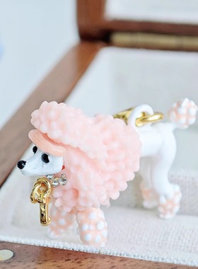 时尚可爱  粉白色贵妇狗 吊坠--J8096