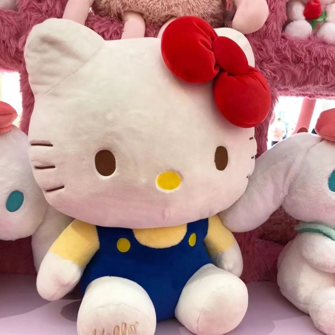 经典hellokitty玩偶凯蒂猫咪毛绒玩具哈喽kt公仔送女生日礼物抱枕