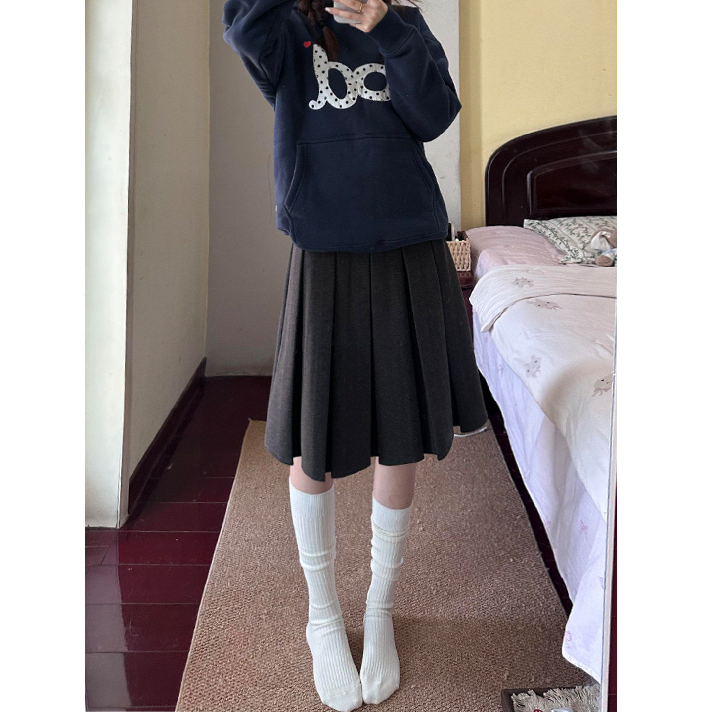 深灰色毛呢百褶中裙女秋冬新款