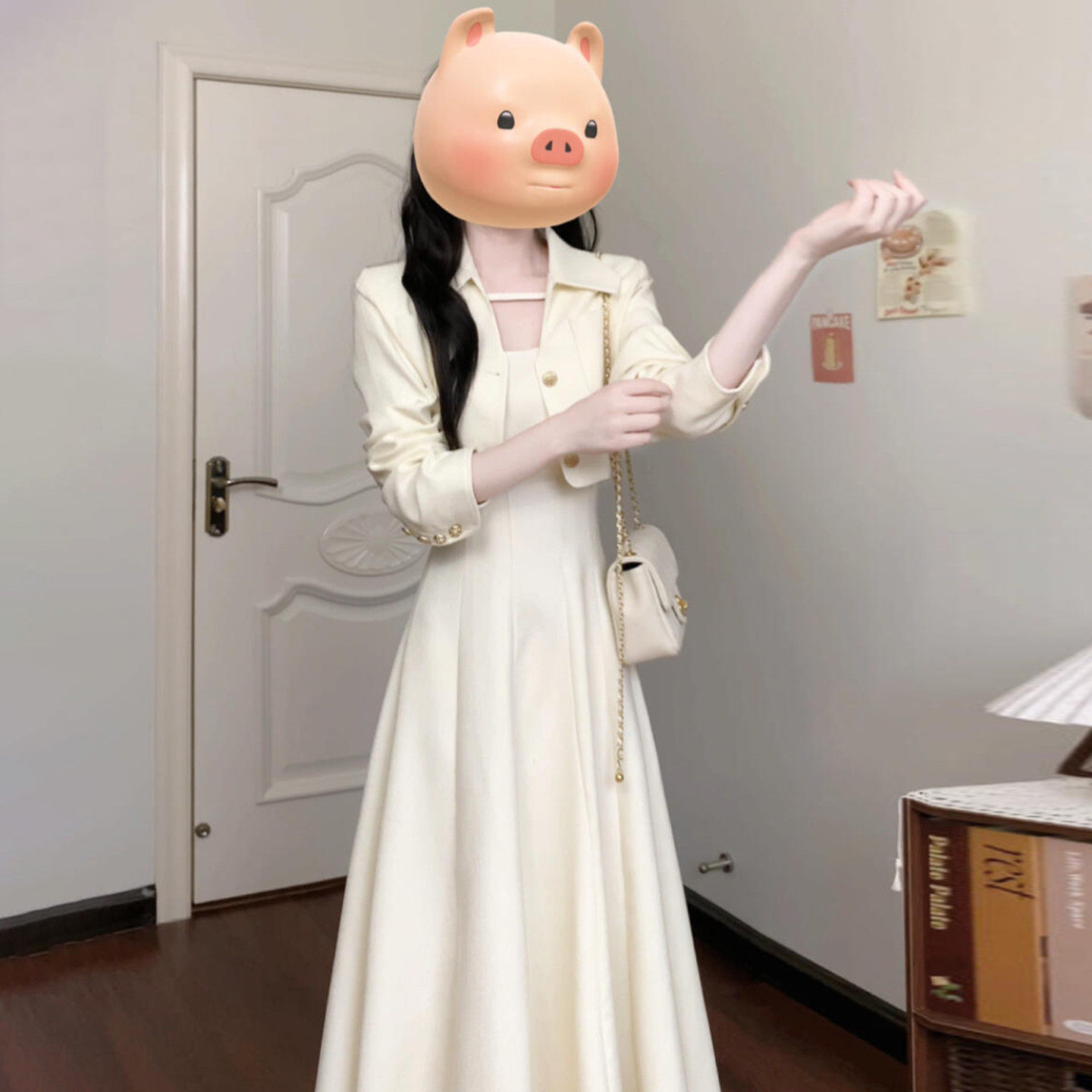 西装吊带小个子香风连衣裙子女装2026新款早春穿搭高级感套装长裙